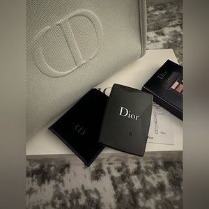 BNIB DIOR Couture Colours Mini Pallette & Limited edition Canvas pouch